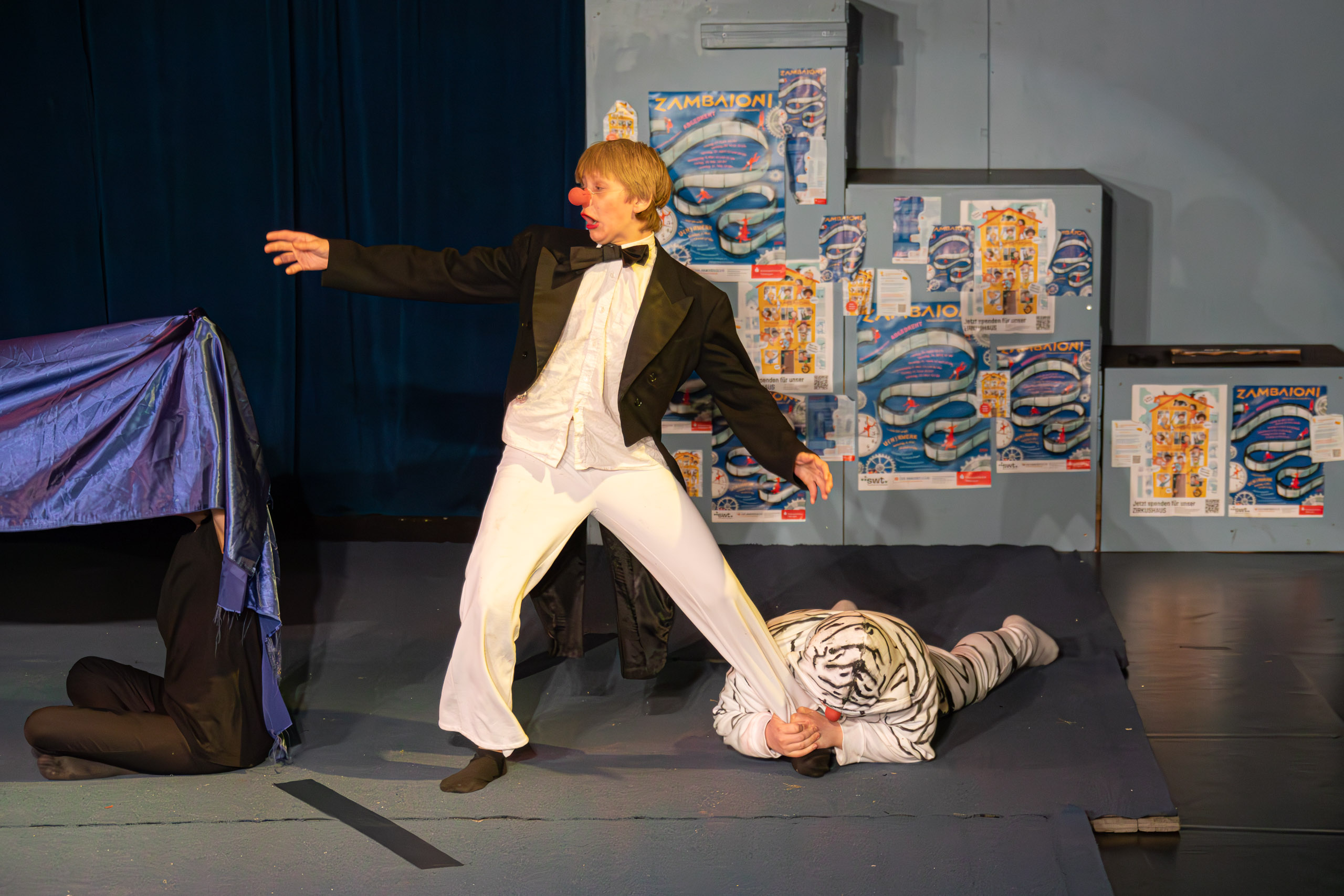 20240421184002 RD4 7027 e